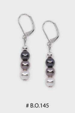 Boucles d'oreilles trio perles  # B.O. 145