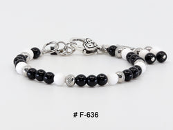 Bracelet Fermoir  # F-636 ( 6mm perles de jade blanches naturelle et  onyx)